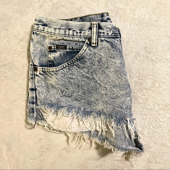 Lee Vintage Super-Fringe Denim Cheeky Short - Picture 3 of 4